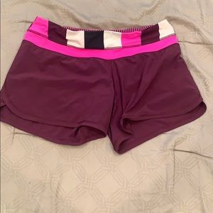 Lululemon maroon run times shorts